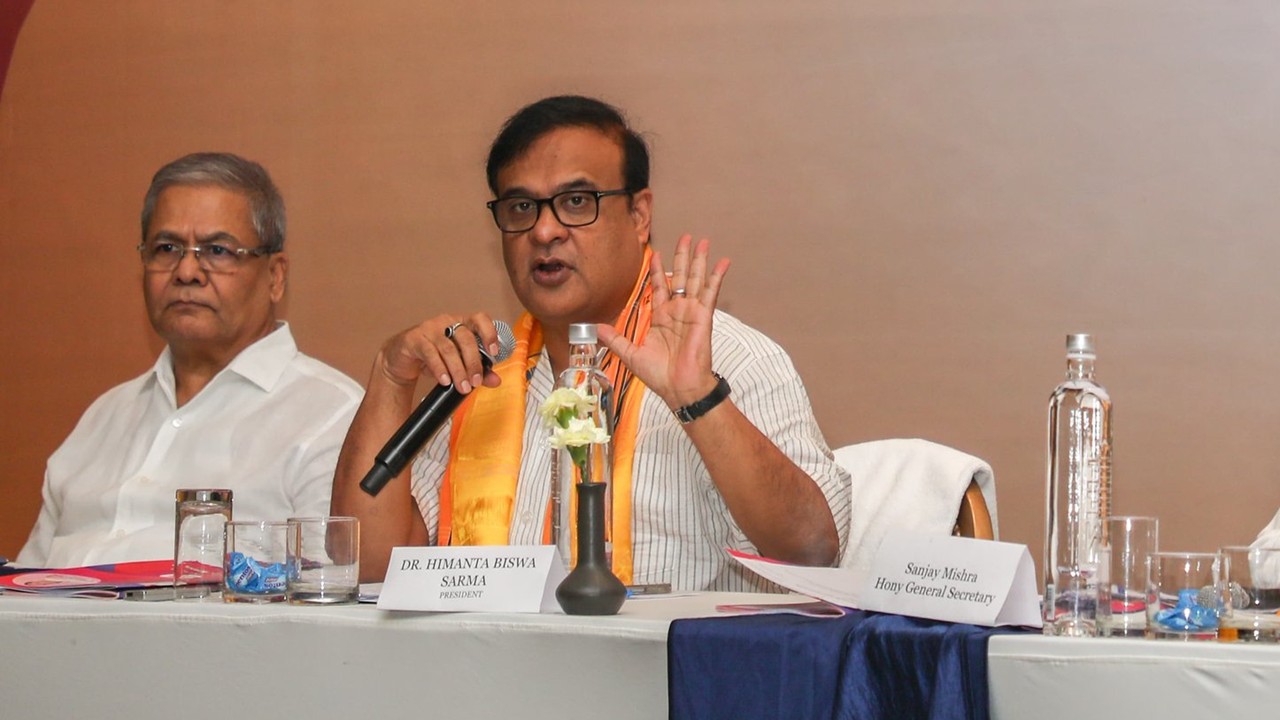 Assam CM Justifies Deportation Drive of Declared Foreigners, Refers to SC Mandate