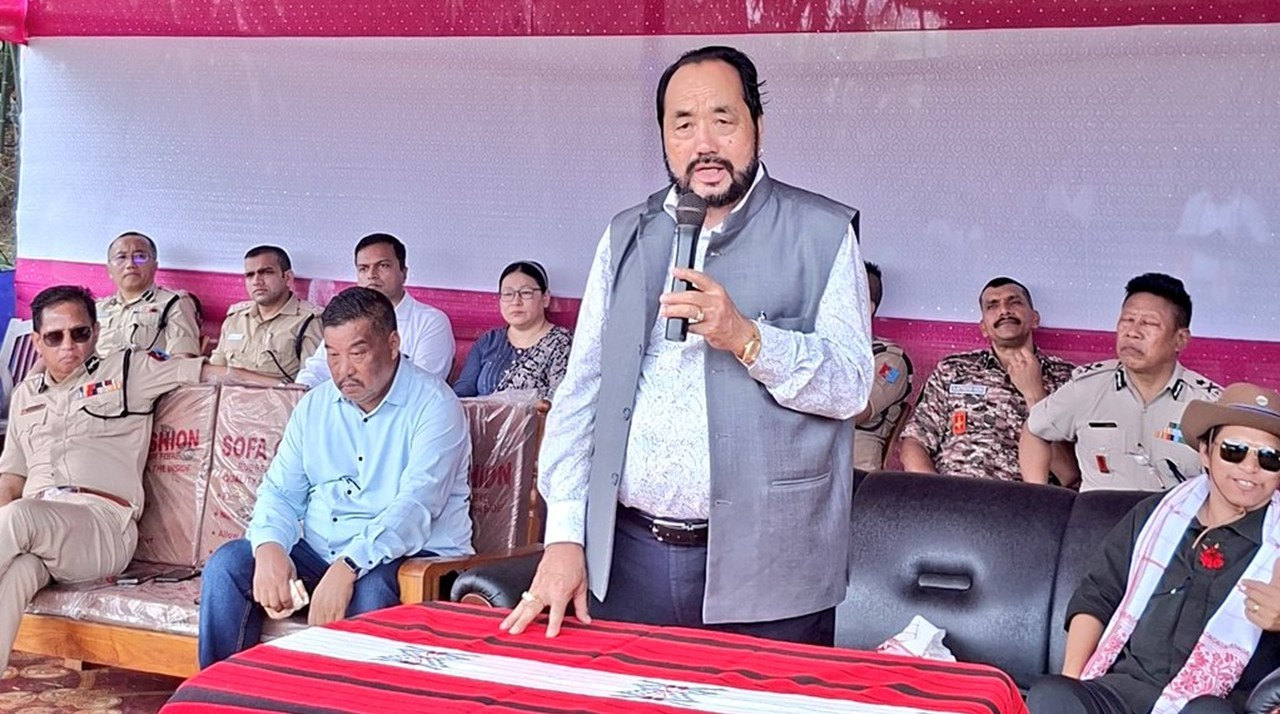 Nagaland Deputy CM Yanthungo Patton Threatens Reporter at Public Meeting