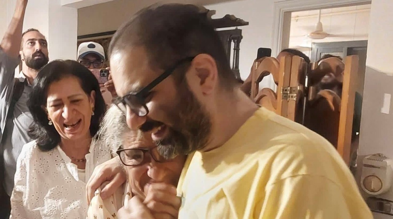 Egyptian-British Activist Alaa Abd el-Fattah Released From Prison