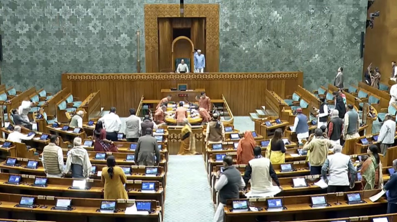 Motion of Thanks Passed in Lok Sabha Without PM’s Reply Amid Standoff