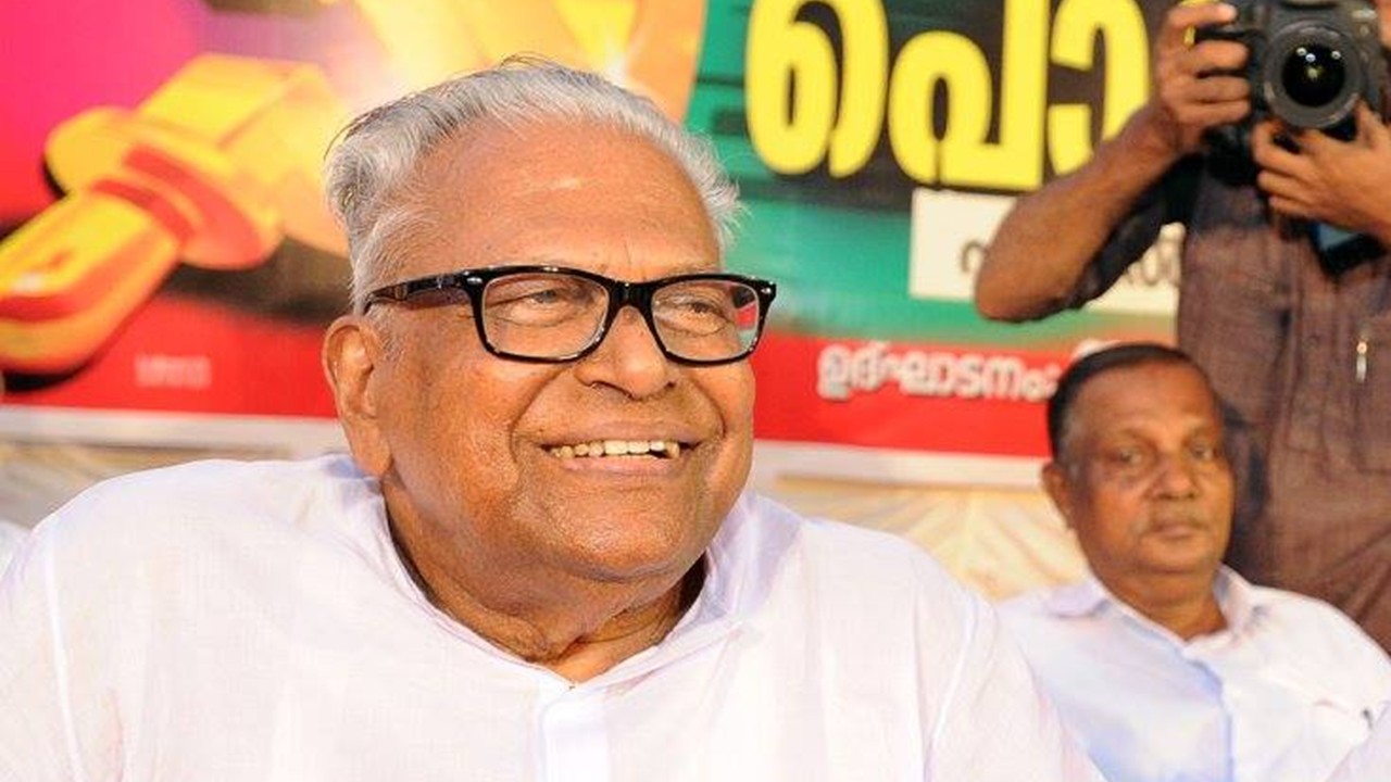 CPI(M) Tradition Upheld as V S Achyuthanandan’s Family Opts to Return Padma Vibhushan