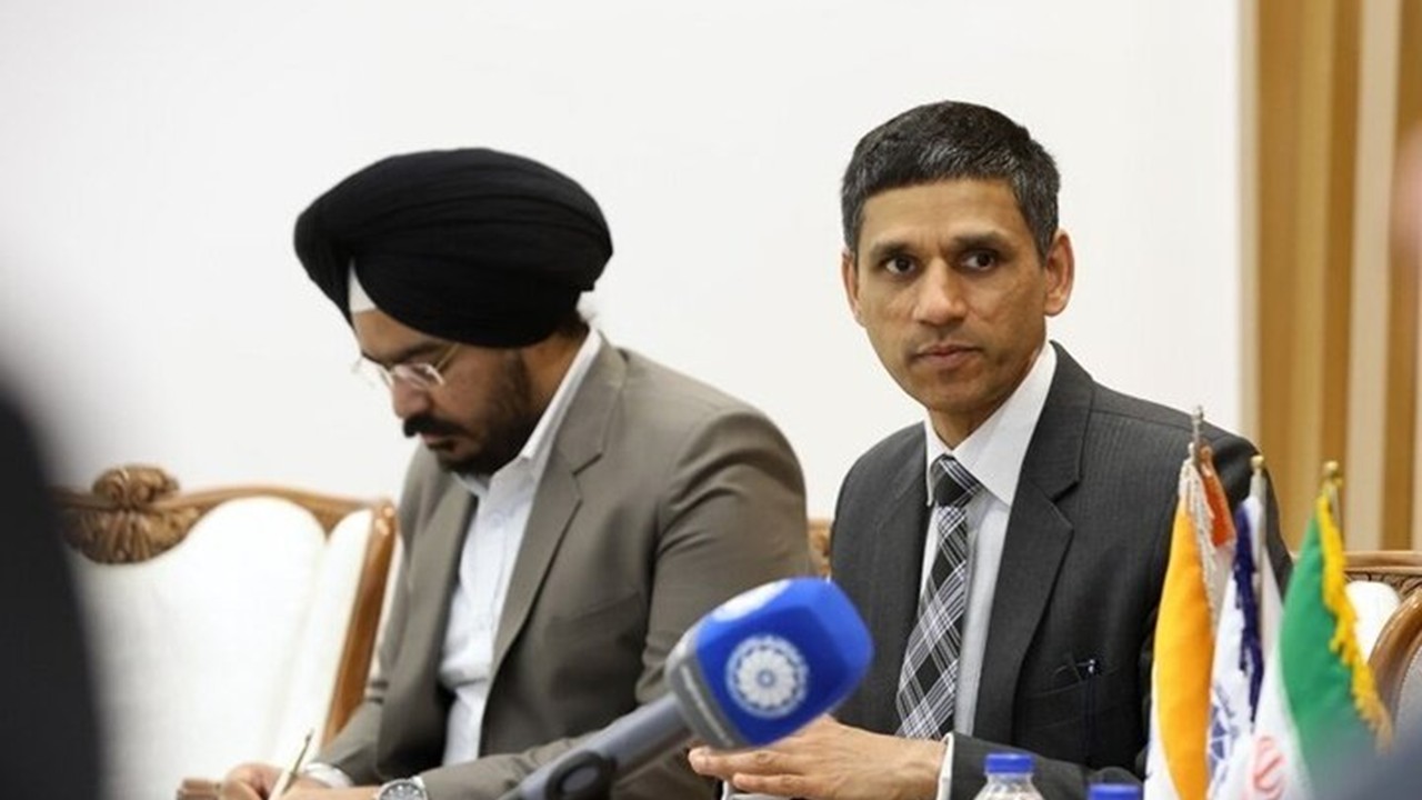 Indian Embassy in Tehran Urges Citizens to Exit by Commercial Flights