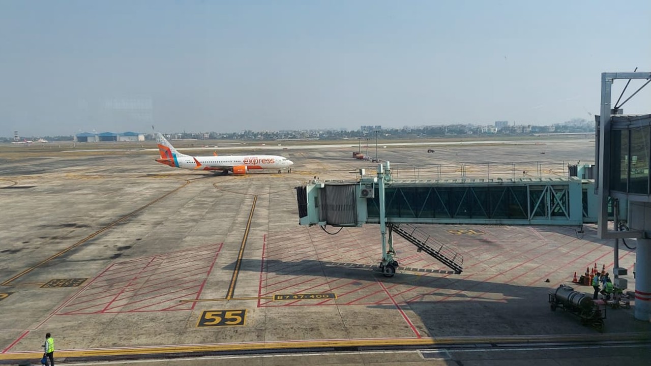 Air India, IndiGo Raise Fuel Surcharge as Jet Fuel Prices Soar