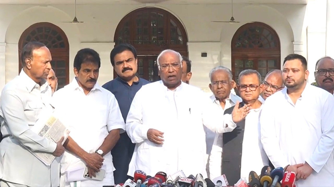 INDIA Bloc Unites to Oppose Delimitation Bill