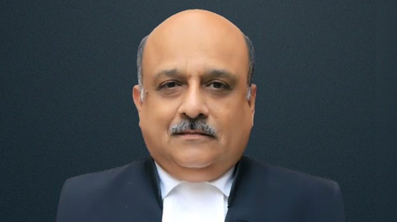 Law Students Must Study Manusmriti and Arthashastra, Says Madras HC Chief Justice