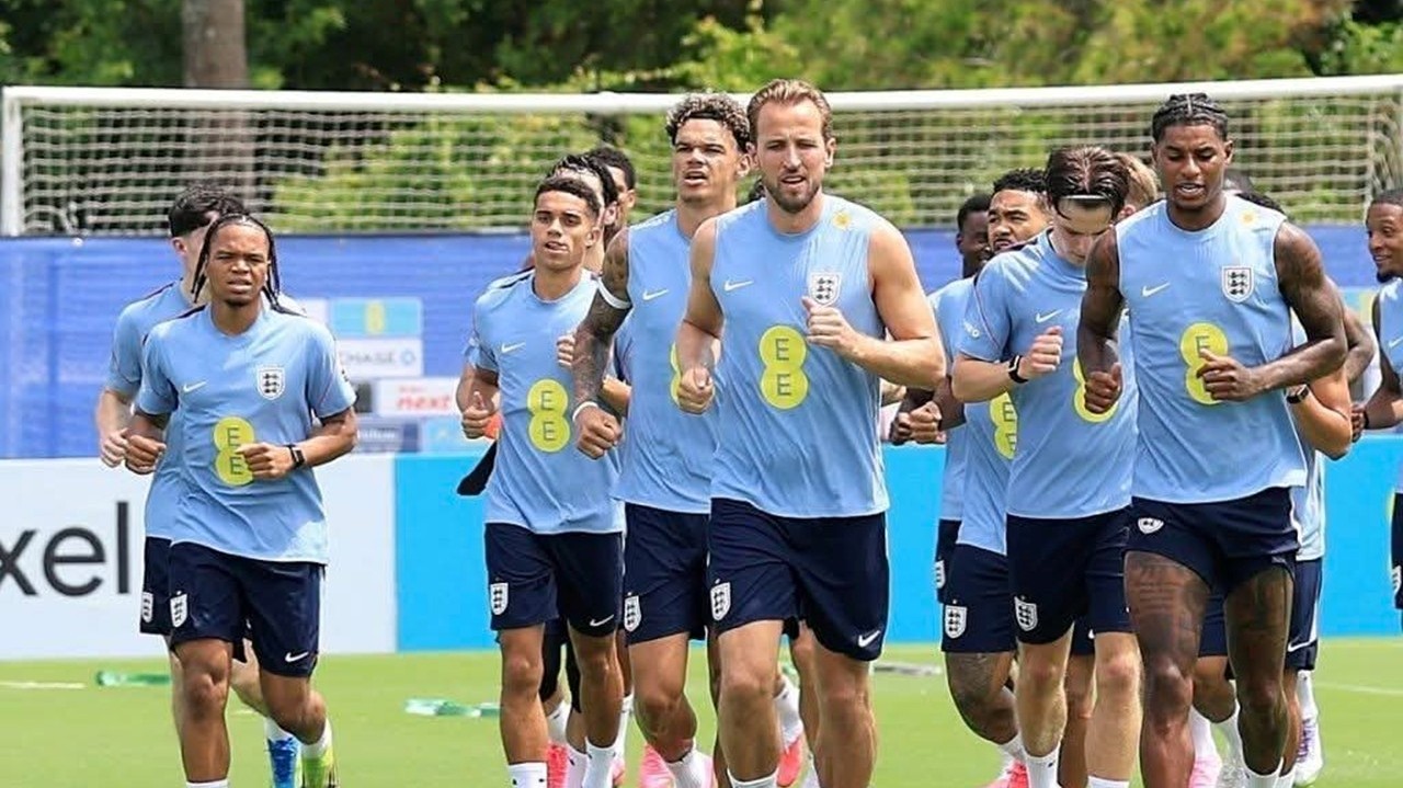 England Hit by Equipment Theft Days Before World Cup Opener Against Croatia