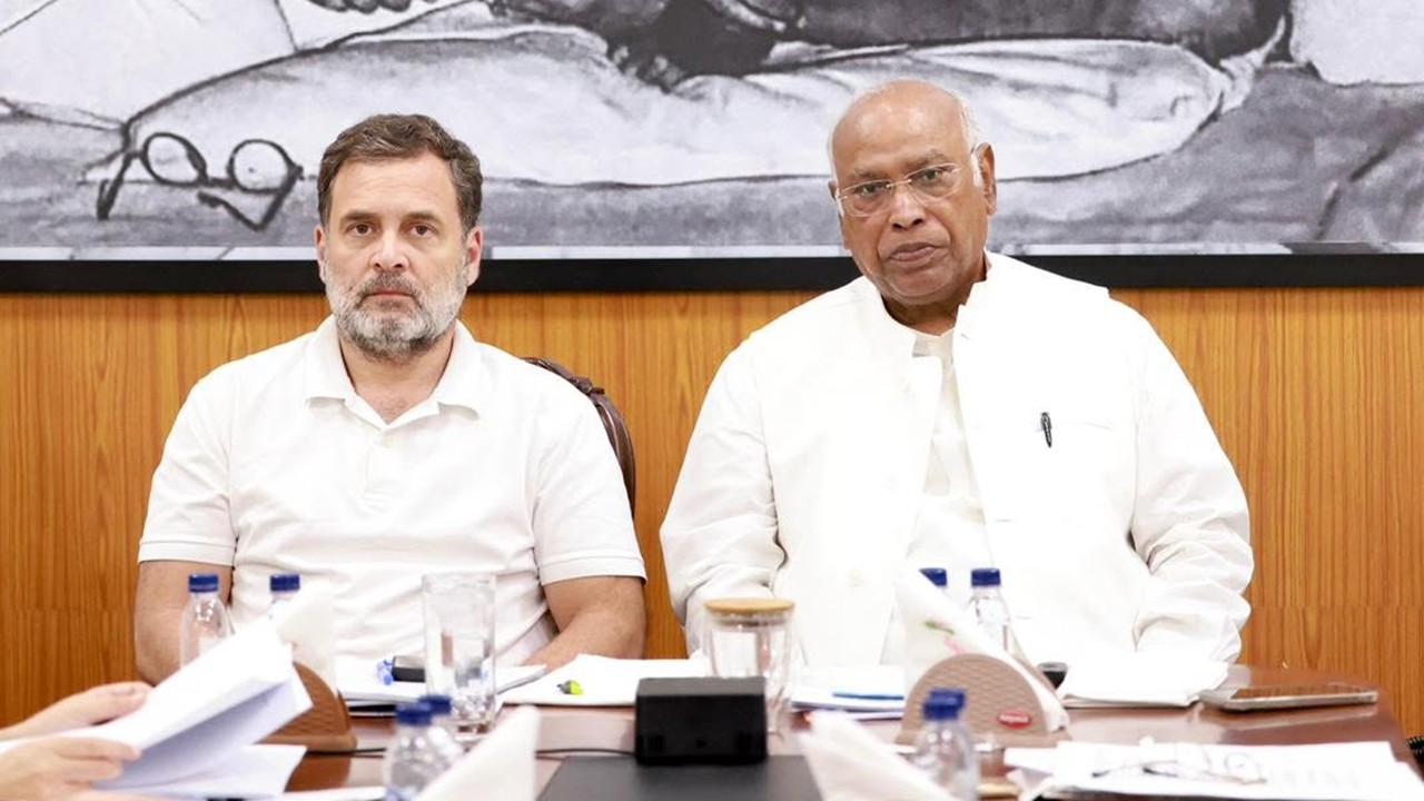 Congress Demands Independent Investigation into Ayodhya Ram Temple Donation Scam