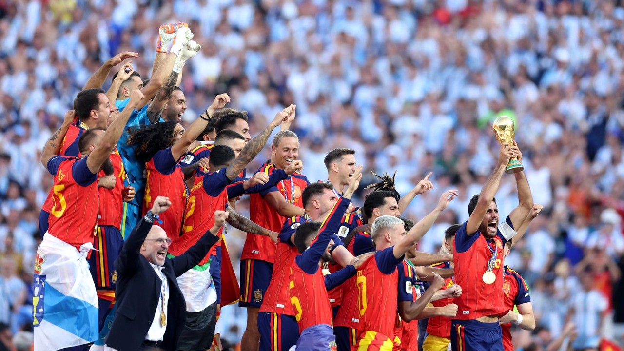 Spain Beat Argentina in Extra Time to Win FIFA World Cup Title