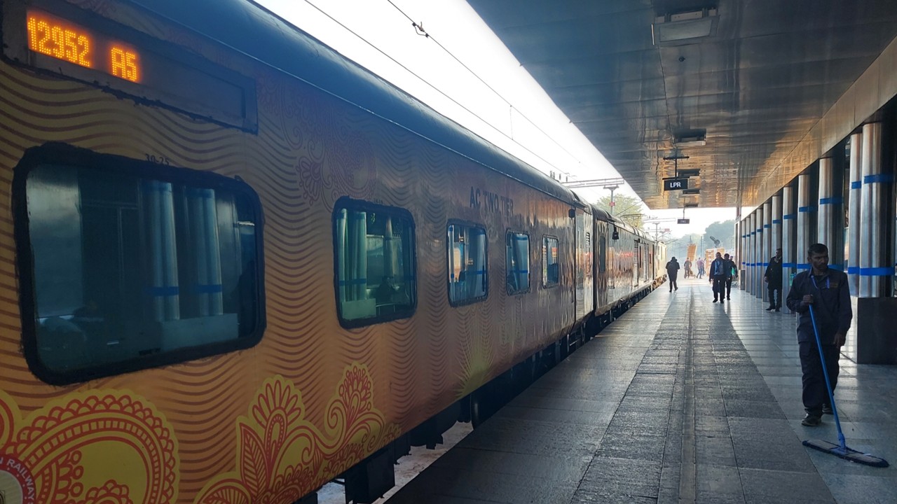 Passenger Amenities Lag as Railways Underutilise Up to 44% of Budget During 2019-20 to 2023-24: CAG