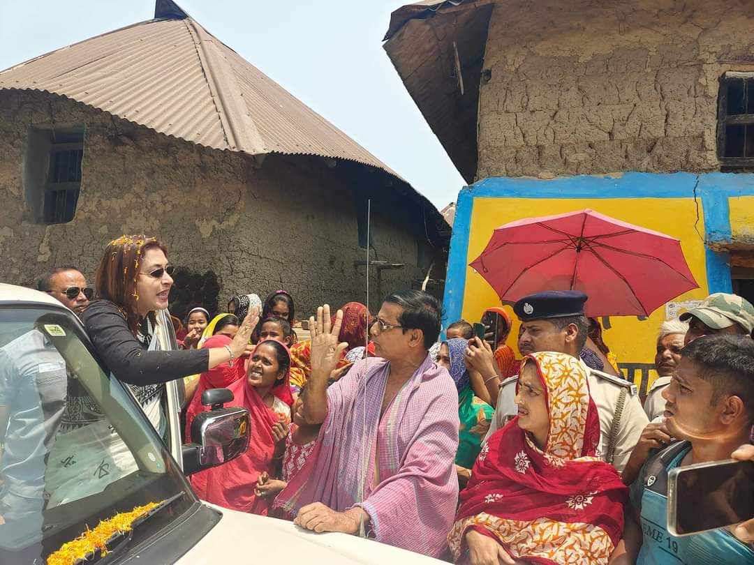 TMC Candidate Faces People’s Ire During Campaign Due to Lack of Basic Amenities