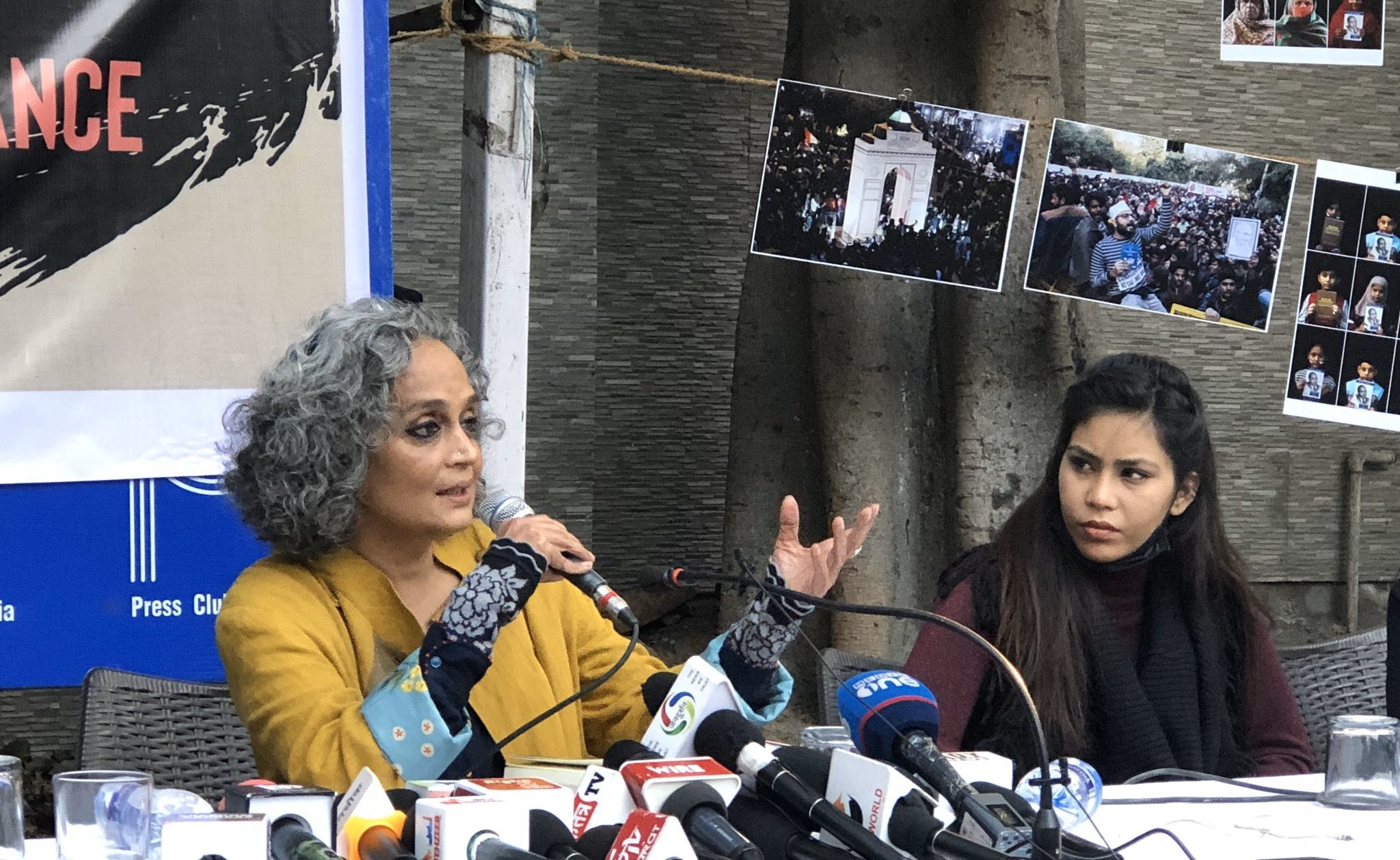 Delhi LG Grants Sanction to Prosecute Arundhati Roy Under Anti-Terror Law in 2010 Case
