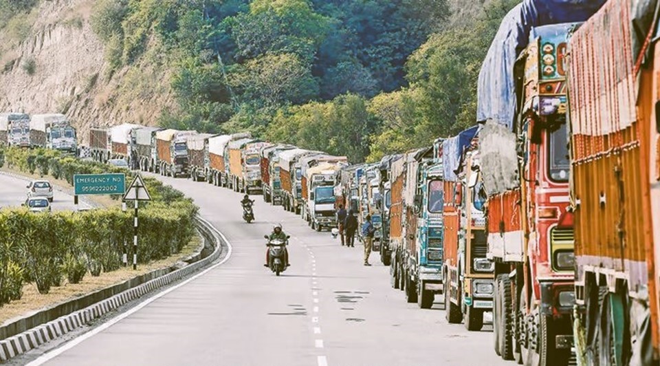 West Bengal-Jharkhand Border Reopens After Day-Long Standstill