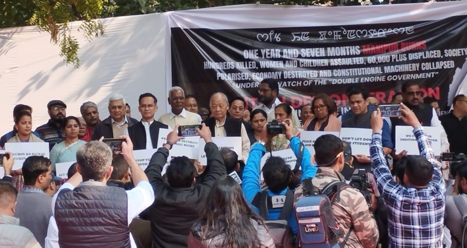 INDIA Bloc Stages Protest at Jantar Mantar: Calls Out PM Modi Over Manipur Crisis, Seeks Accountability