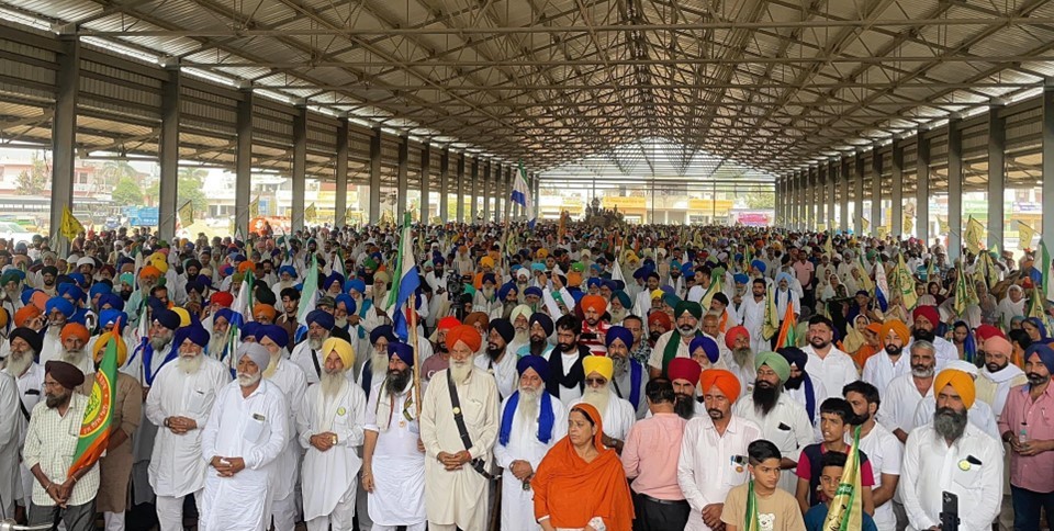 Parliamentary Standing Committee Recommends Law to Guarantee MSP