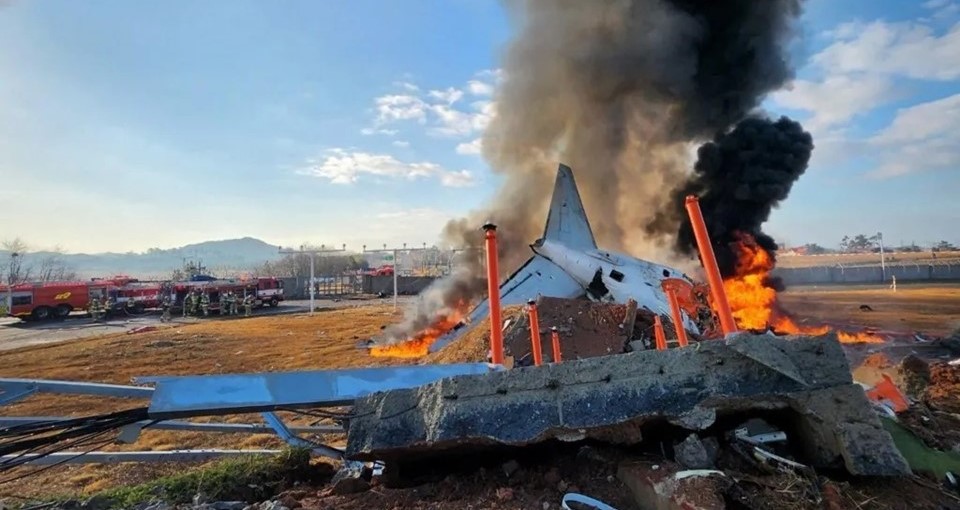 All but 2 Feared Dead in South Korea Plane Crash