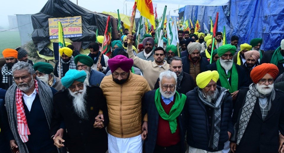 Six-Member SKM Delegation Meets Jagjit Singh Dallewal at Khanauri Border