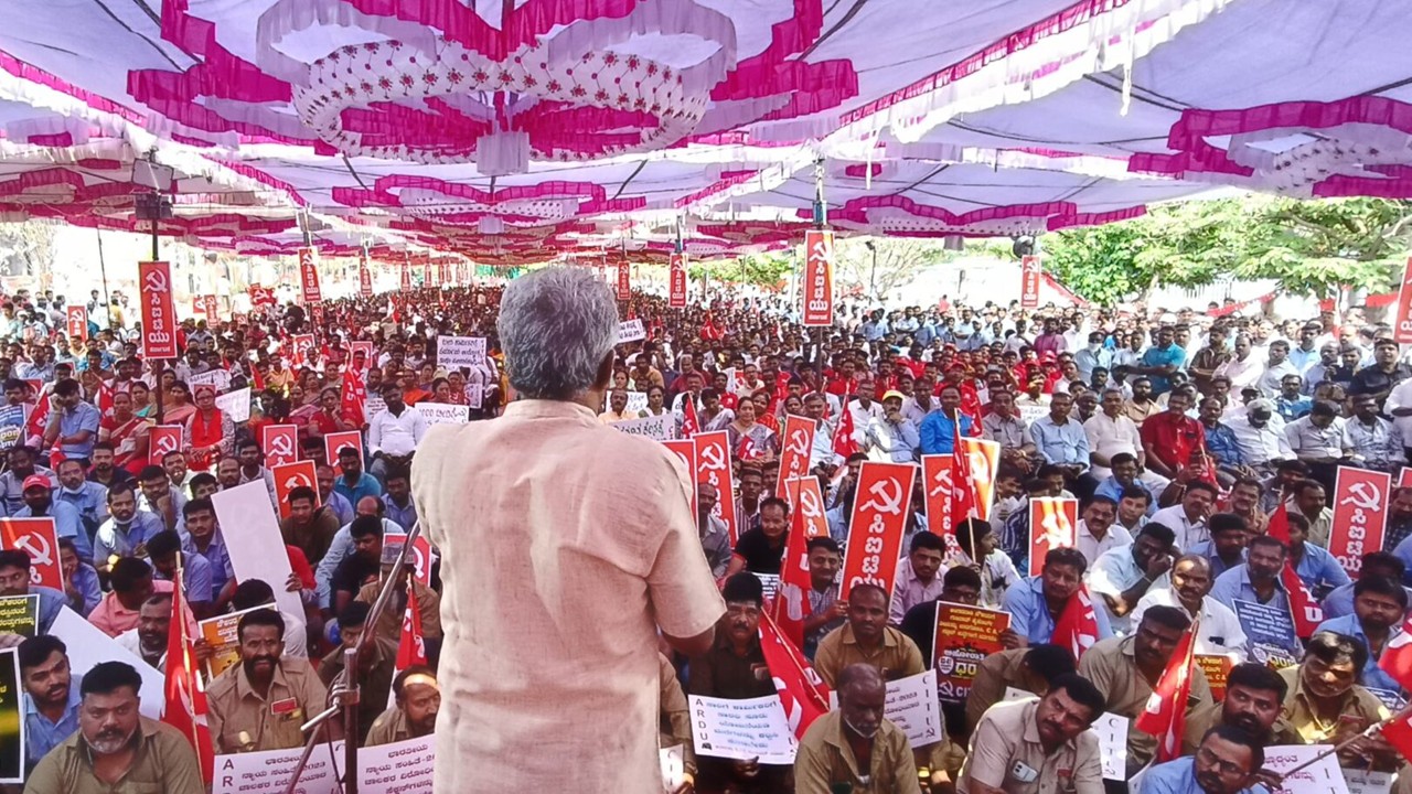 Tens of Thousands of Workers in Karnataka Mobilize in Historic Five-Day Protest Against Anti-Labour Policies