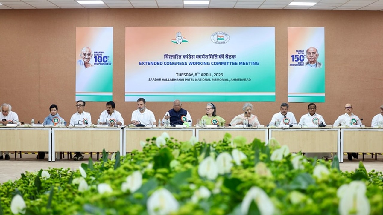 CWC Meet: Congress Charts Rebuilding Path with Major Revamp; Kharge Terms BJP-RSS's Claim Over Patel Legacy ‘Laughable’