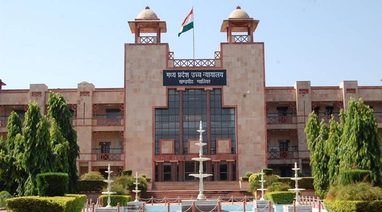 Row Over Ambedkar Statue Installation at Gwalior HC Bench; Opposing Lawyers Demand Ram Idol Instead