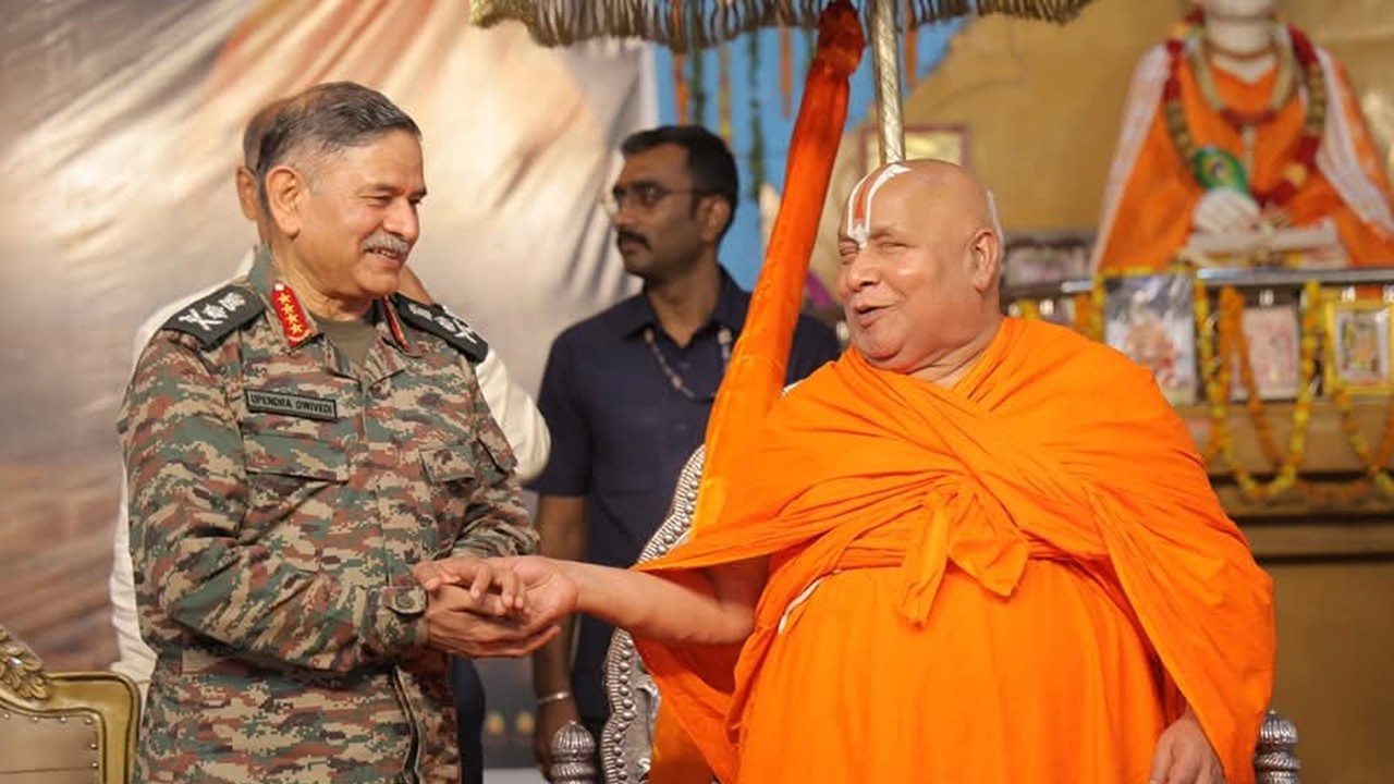 Army Chief Upendra Dwivedi’s Religious Visit in Uniform Raises Eyebrows