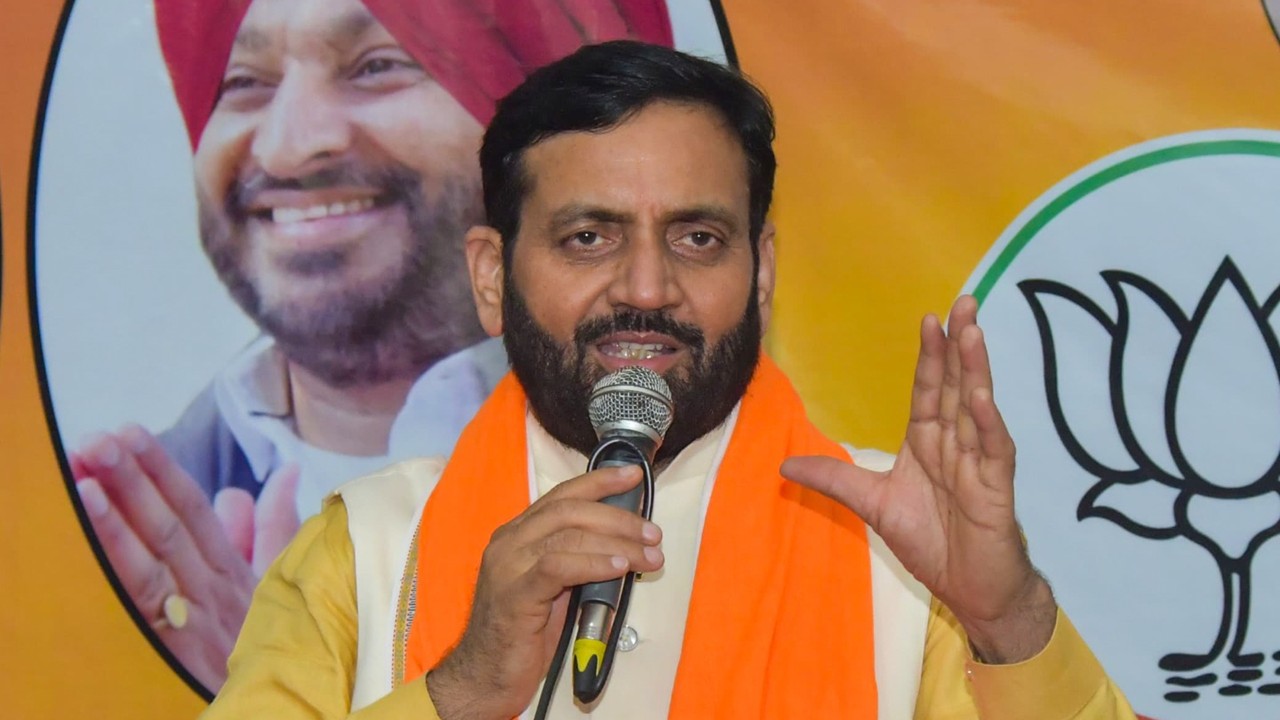Haryana Government Cancels Over 8,500 Job Posts, Opposition Accuses BJP of Betraying Youth