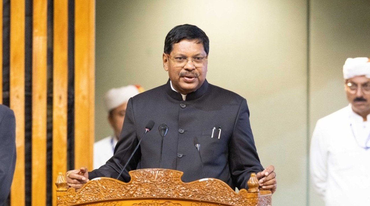 Man Tries to Hurl Object at CJI in Supreme Court, Sparks Outrage