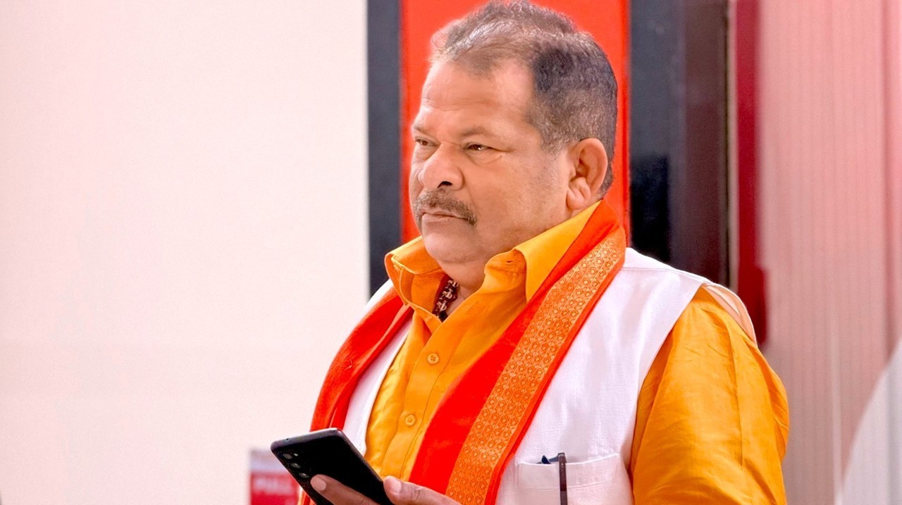 Ex-BJP MLA Sparks Outrage With Communal Remarks on ‘Bringing Muslim Girls’