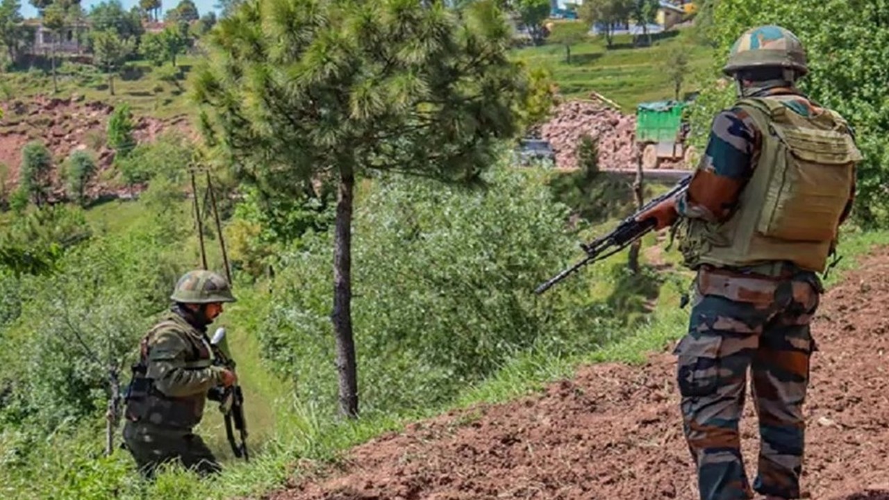 Two Suspected Militants Killed in Encounter Along LoC in Kupwara