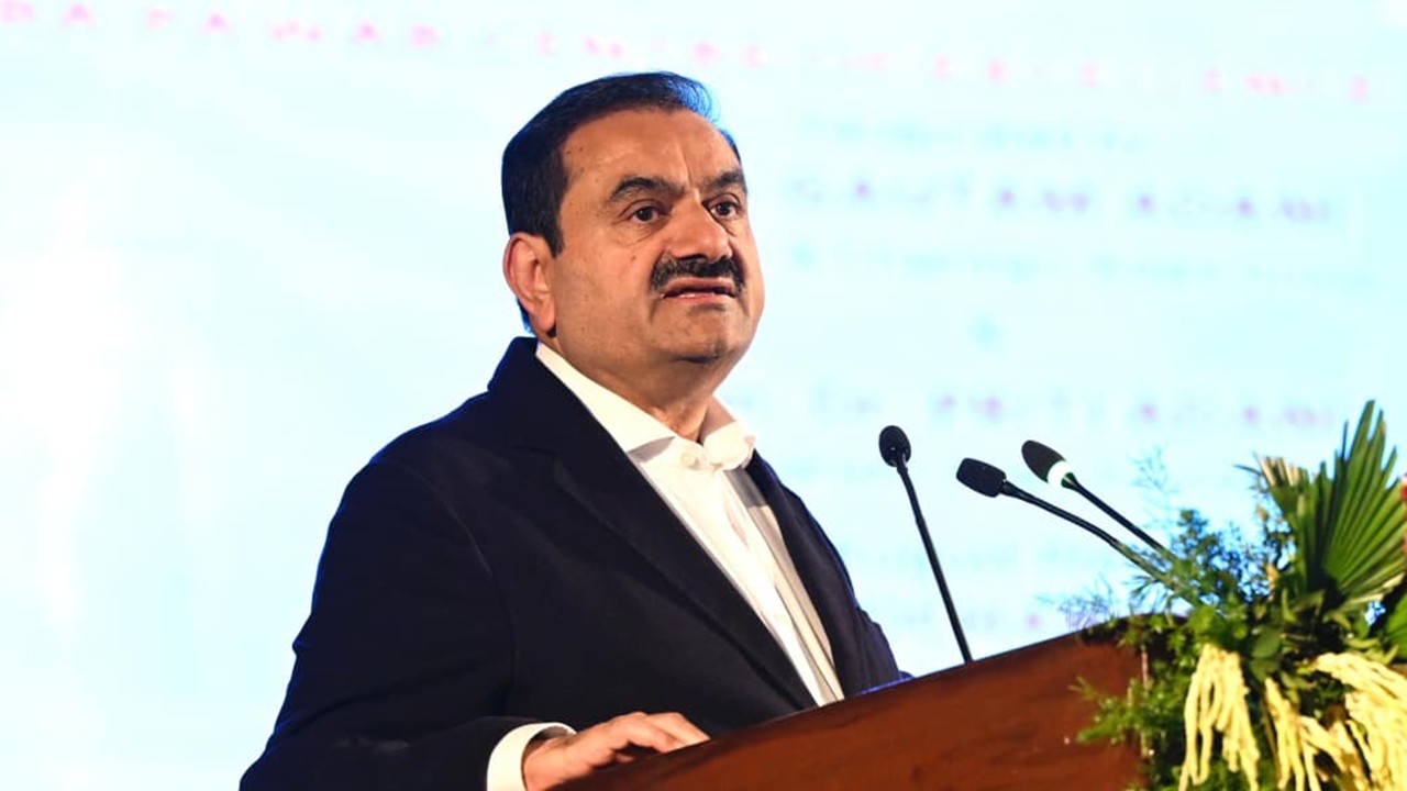 Adani Lawyers in Talks With SEC Over Service of Summons in US Fraud Case