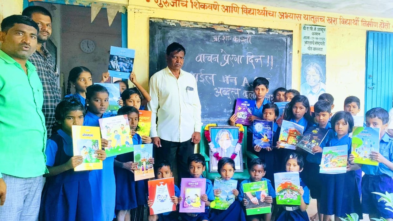 Mumbai: Contractual Education Workers Announce Indefinite Hunger Strike Over Job Security