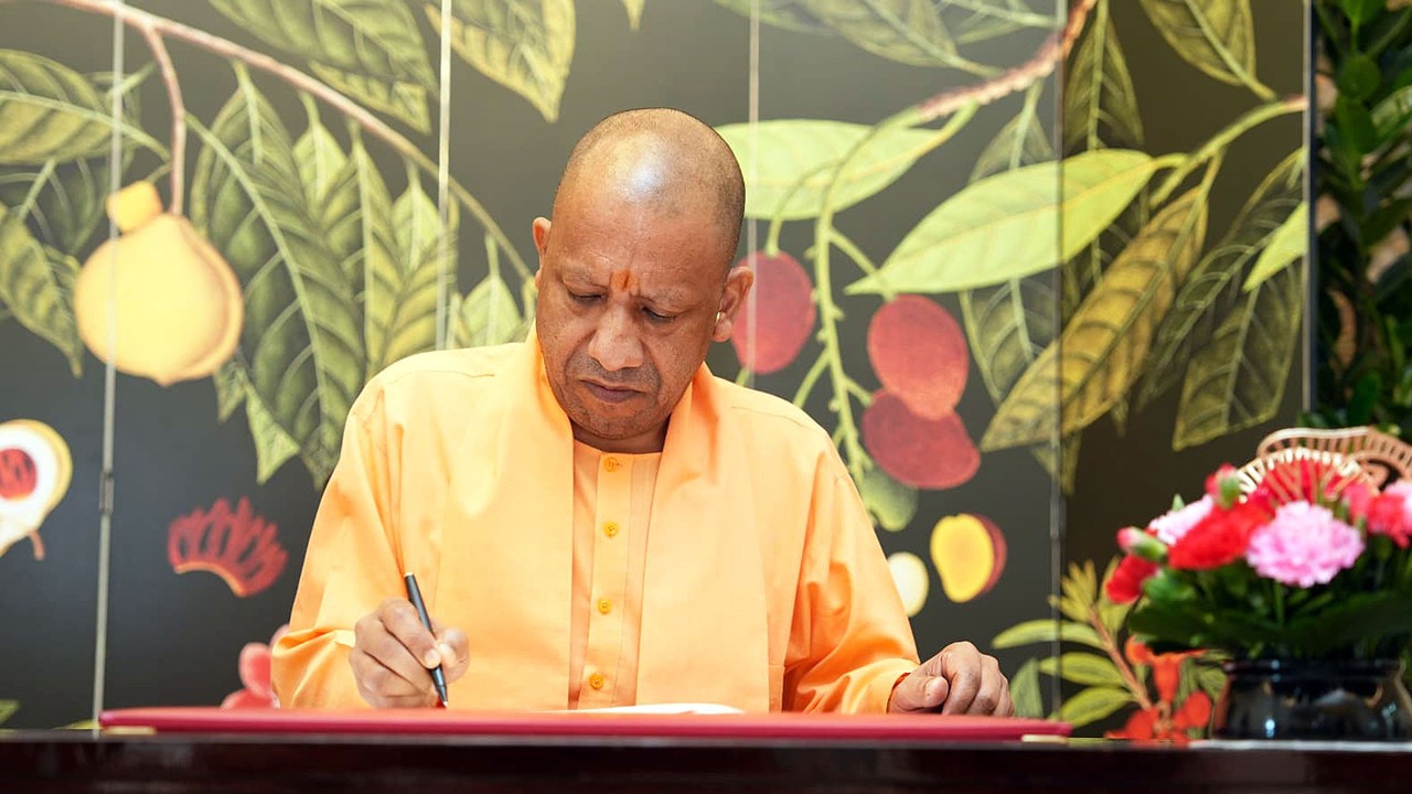 Yogi Govt Scraps Rs 25,000-Crore MoU With Puch AI, Citing Lack of Financial Credibility