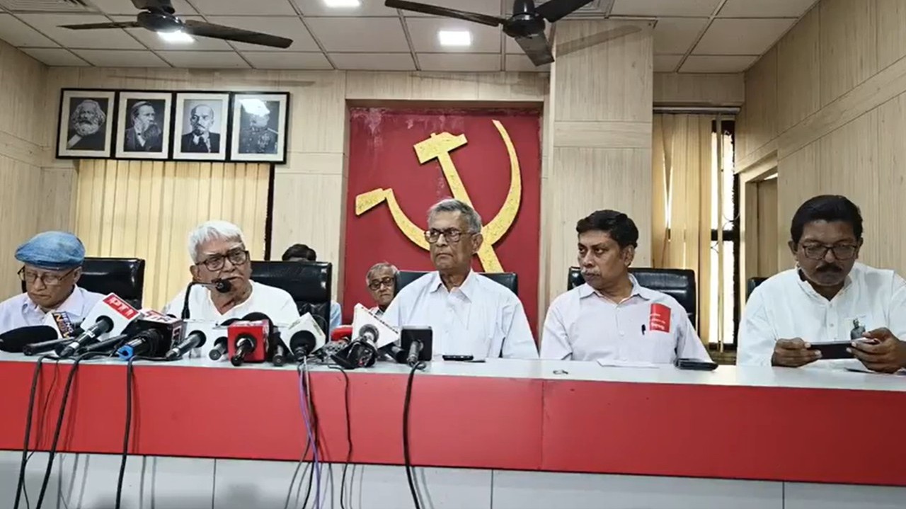 Left Front Releases West Bengal Poll Manifesto Focusing on Jobs and Industry