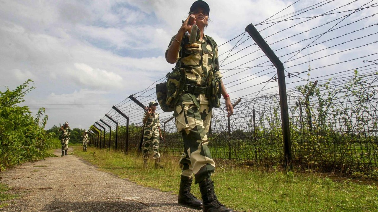 West Bengal: Tension in Malda as Alleged Bangladeshis Attempt Re-entry After Pushback
