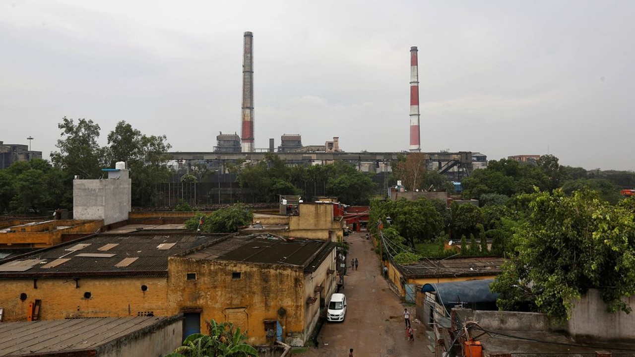 India’s Core Infrastructure Growth Slows to Seven-Month Low of 0.5% in May